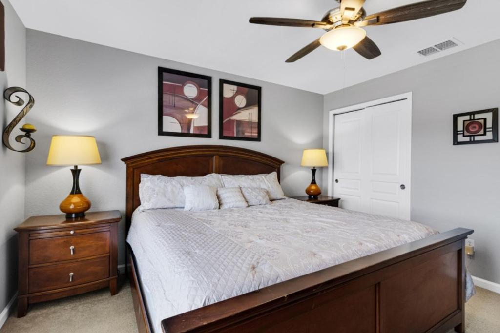2538 Windsor Hills