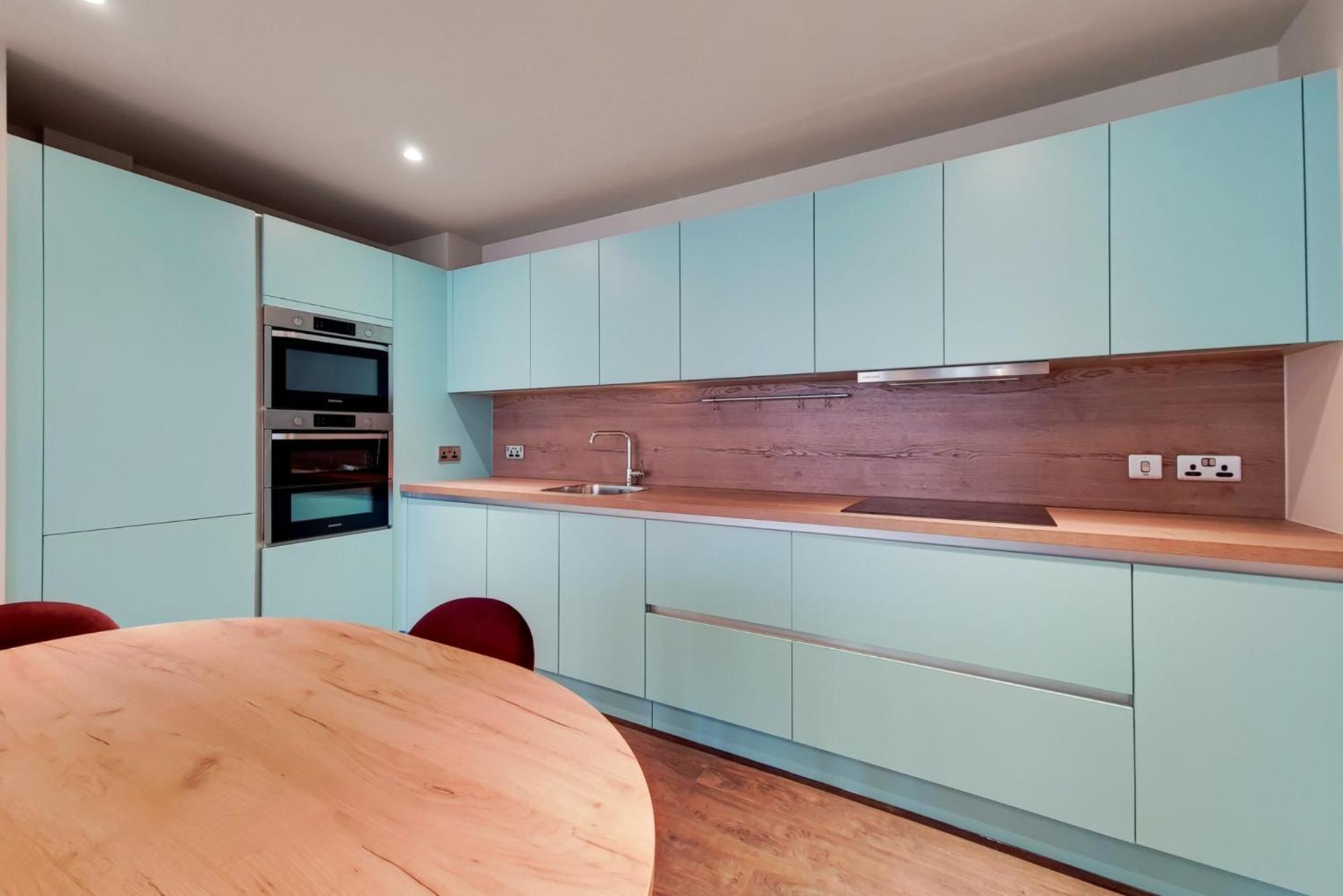 The Robinson at Wembley - Modern and Eclectic