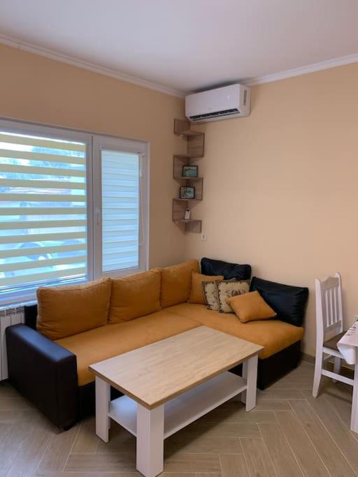Sea Garden Apartments 2 One bedroom