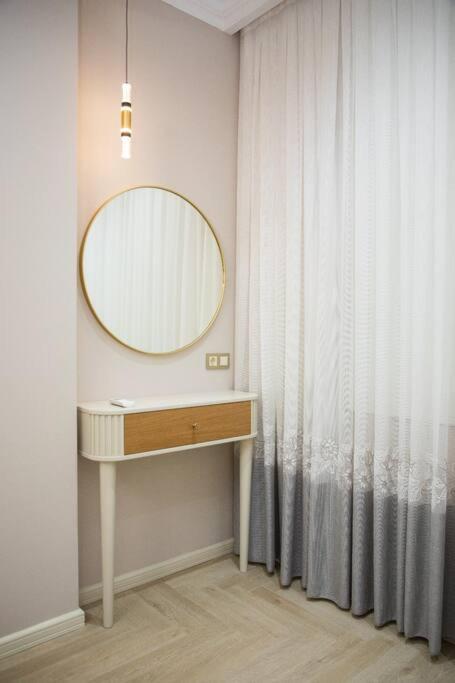 Spacious Apartment close to Heydar Aliyev Center