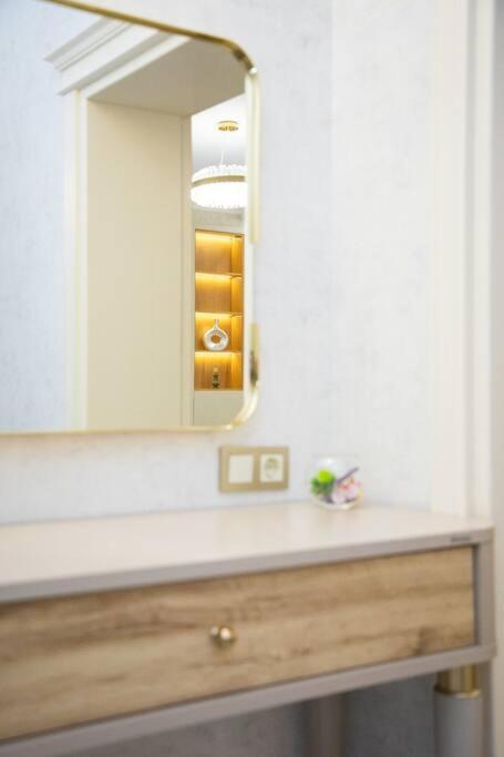 Spacious Apartment close to Heydar Aliyev Center