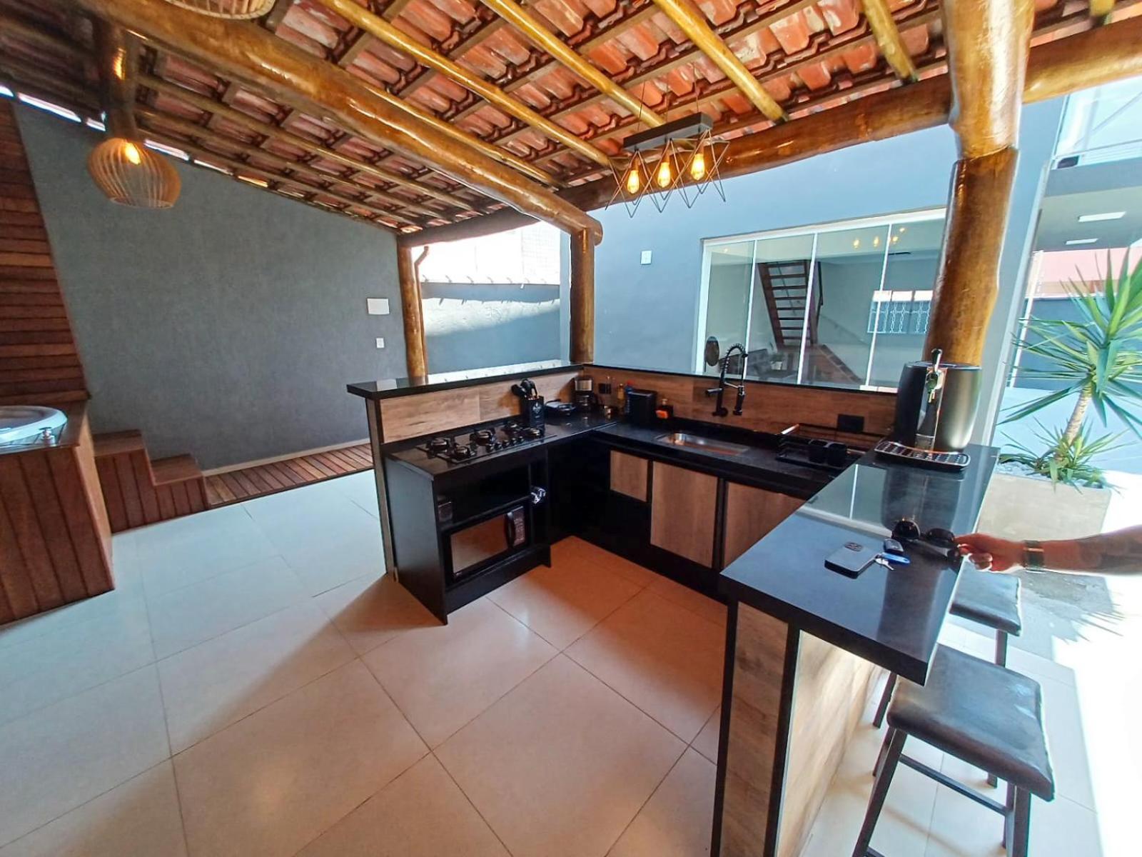 Casa nova Itagua , há 3 minutos da Praia Grande
