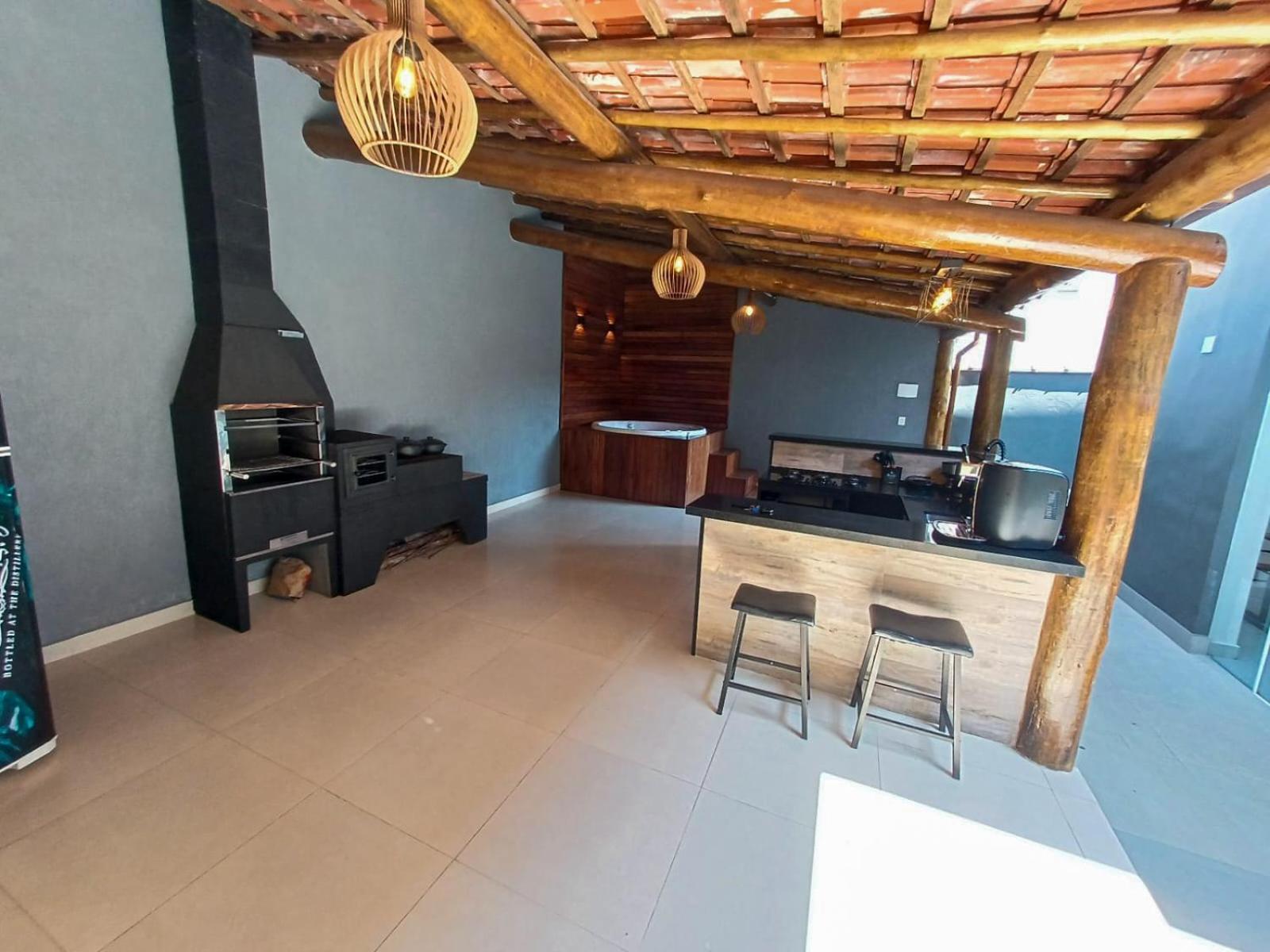 Casa nova Itagua , há 3 minutos da Praia Grande
