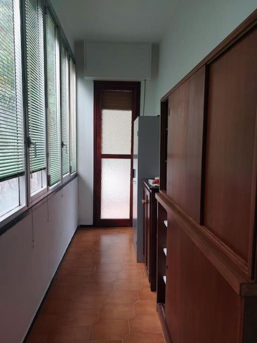 Ampio monolocale sul mare view 3