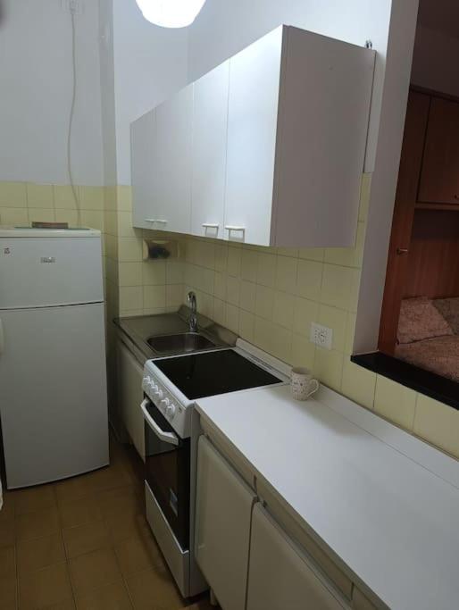 Ampio monolocale sul mare view 5