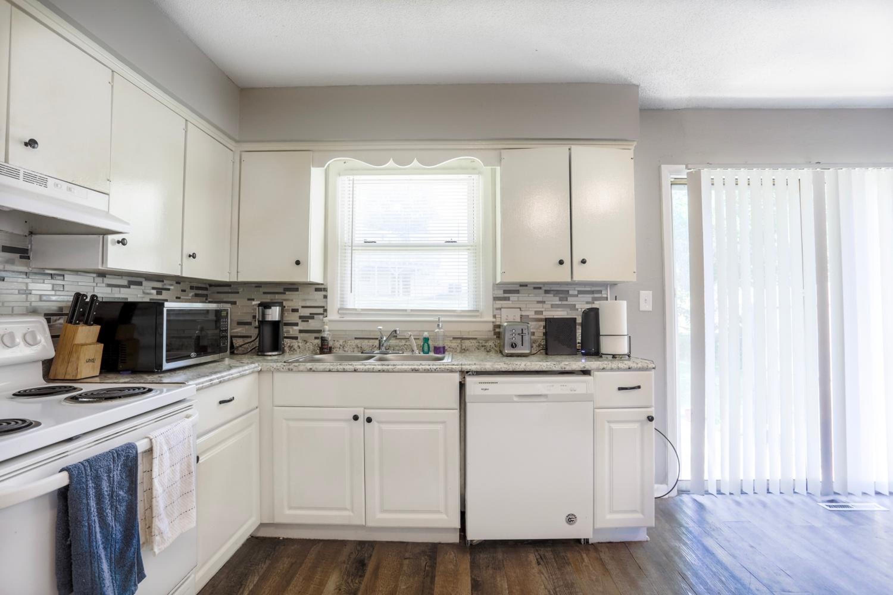 Family Friendly Overland Park home - Property Image 5