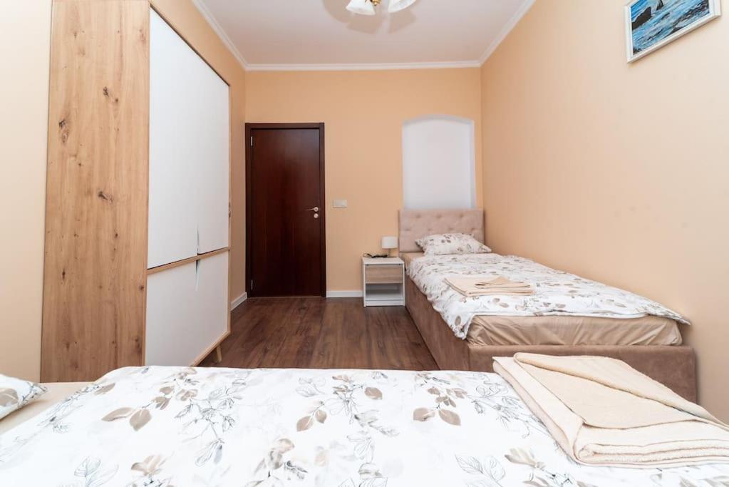 Sea Garden Apartments Two bedroom Lux