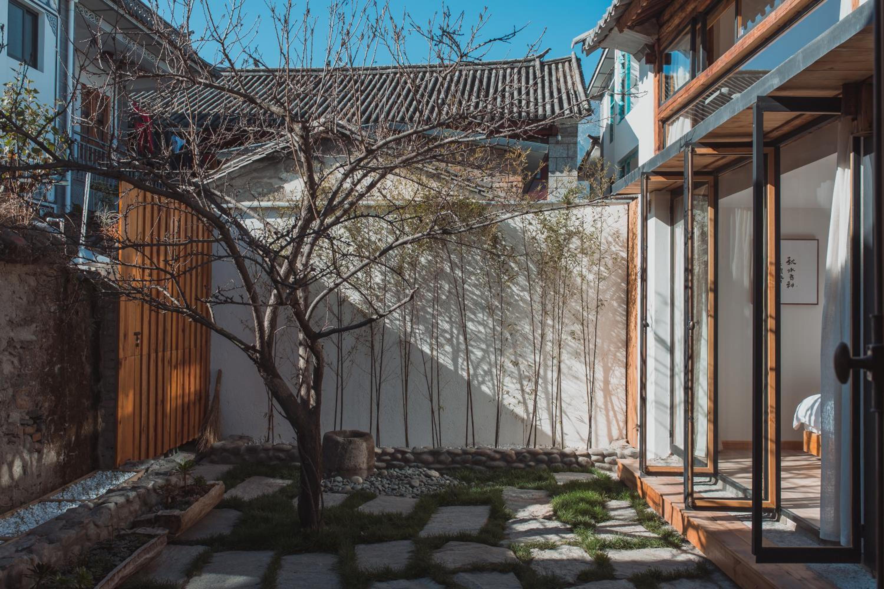 Infini House