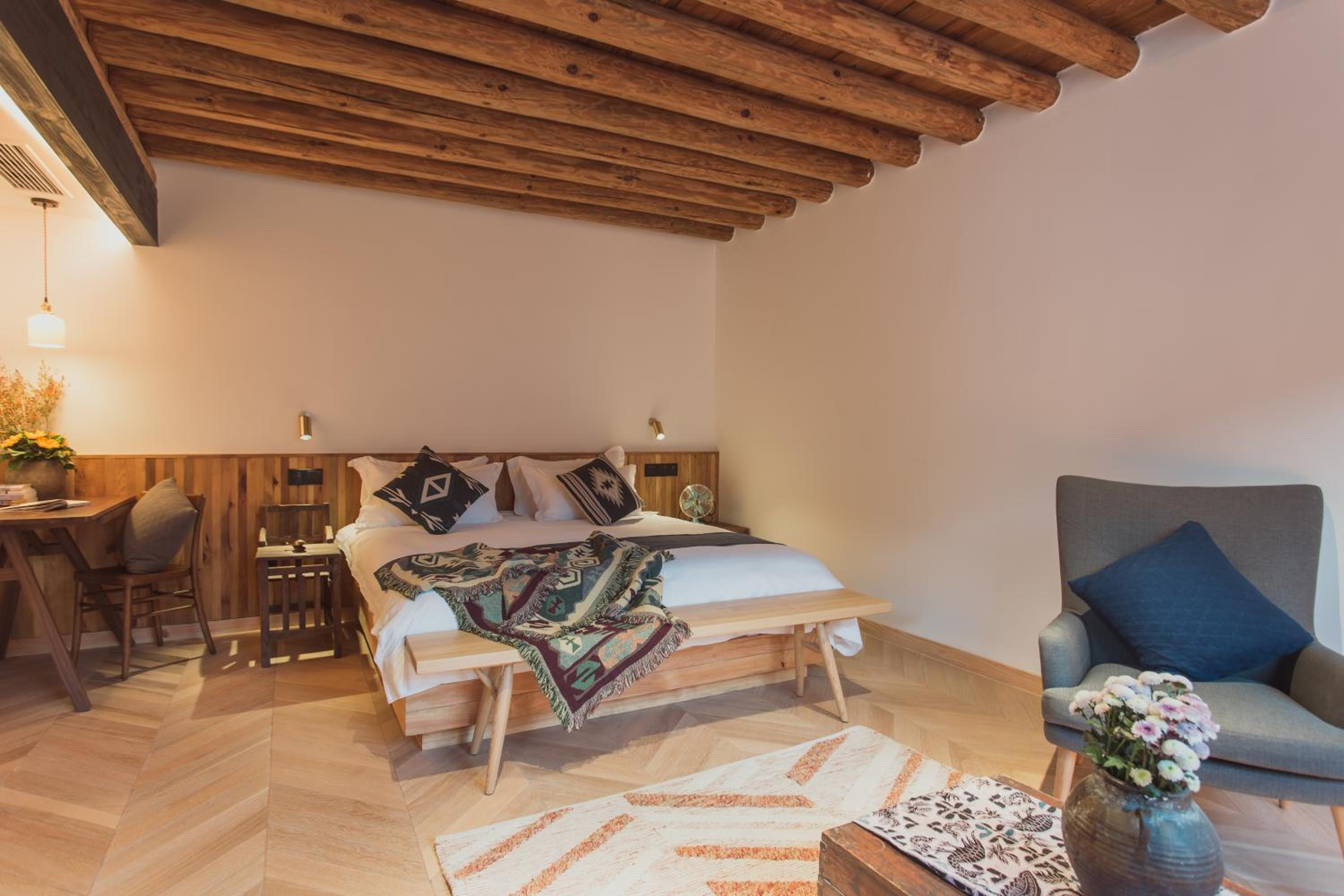 Infini House