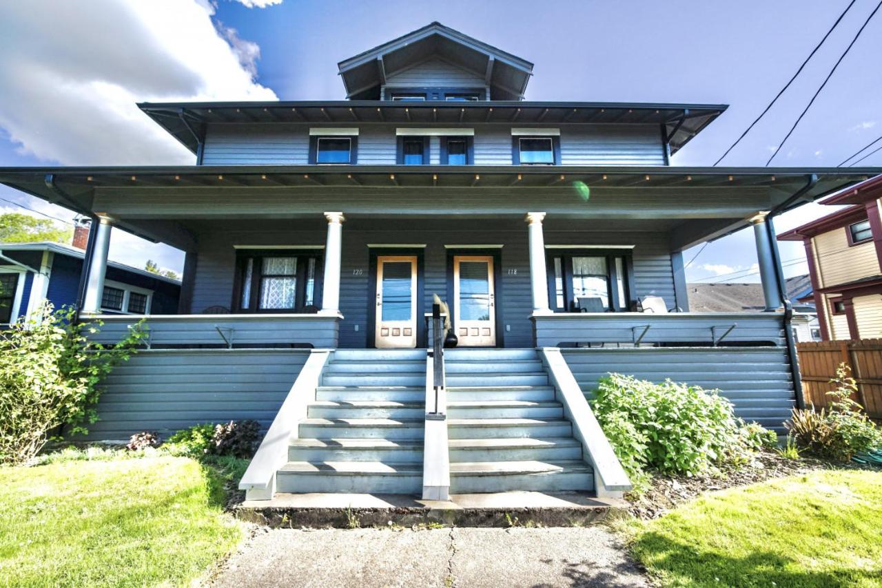 Albany Vacations - 10 Bedroom Historical Downtown Albany Pet Friendly Home - Property Image 1