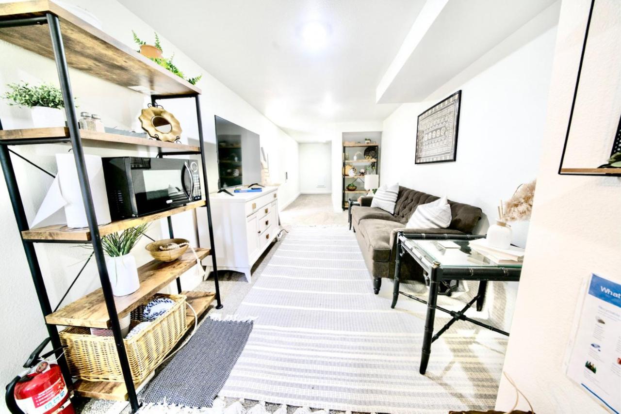 10 Bedroom Historical Downtown Albany Pet Friendly Home view 4