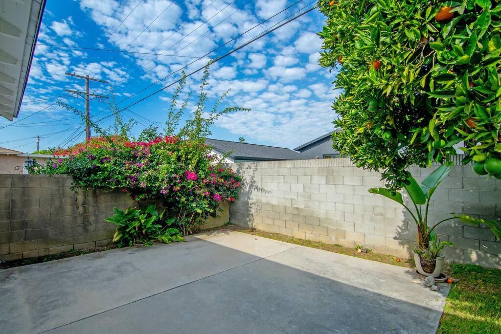 Updated 3-Bedroom LA Home with Backyard, BBQ & Family-Friendly Amenities