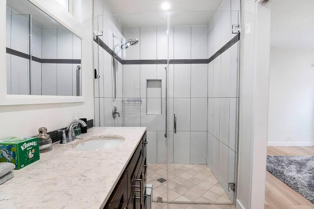 Updated 3-Bedroom LA Home with Backyard, BBQ & Family-Friendly Amenities
