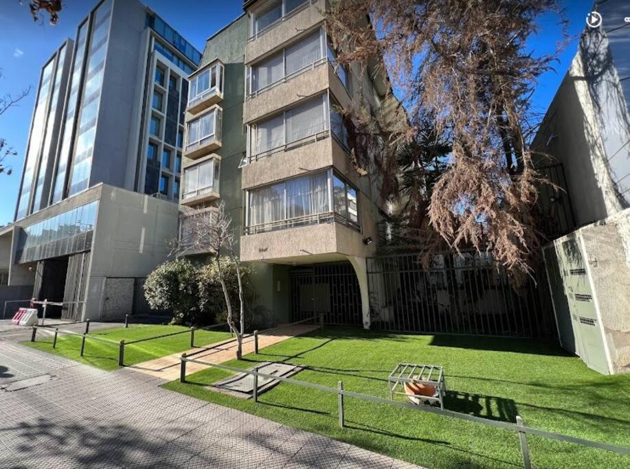 Dpto Colon con Tobalaba Providencia Stgo