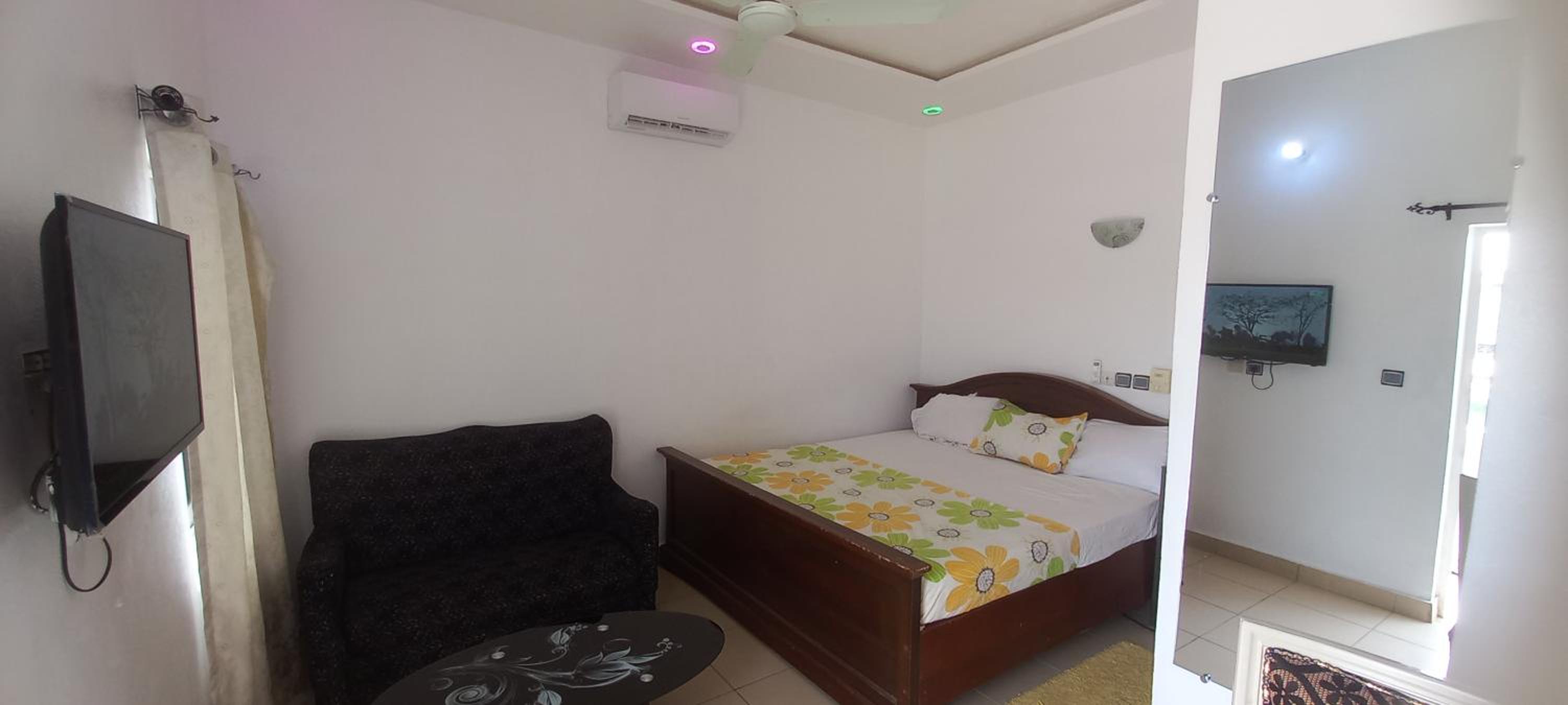Jaak Residence