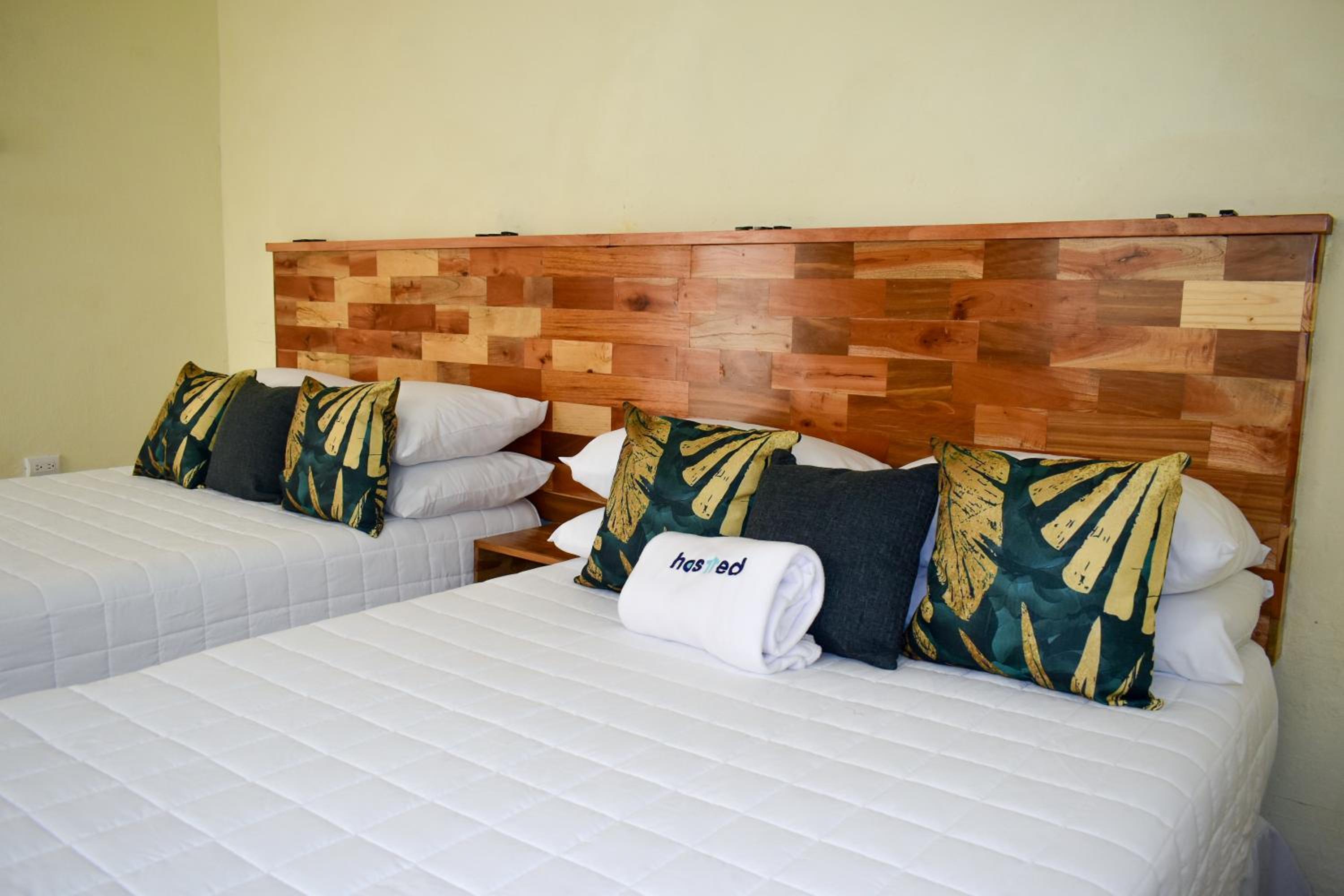 Casa Ana, Flores Island view 5