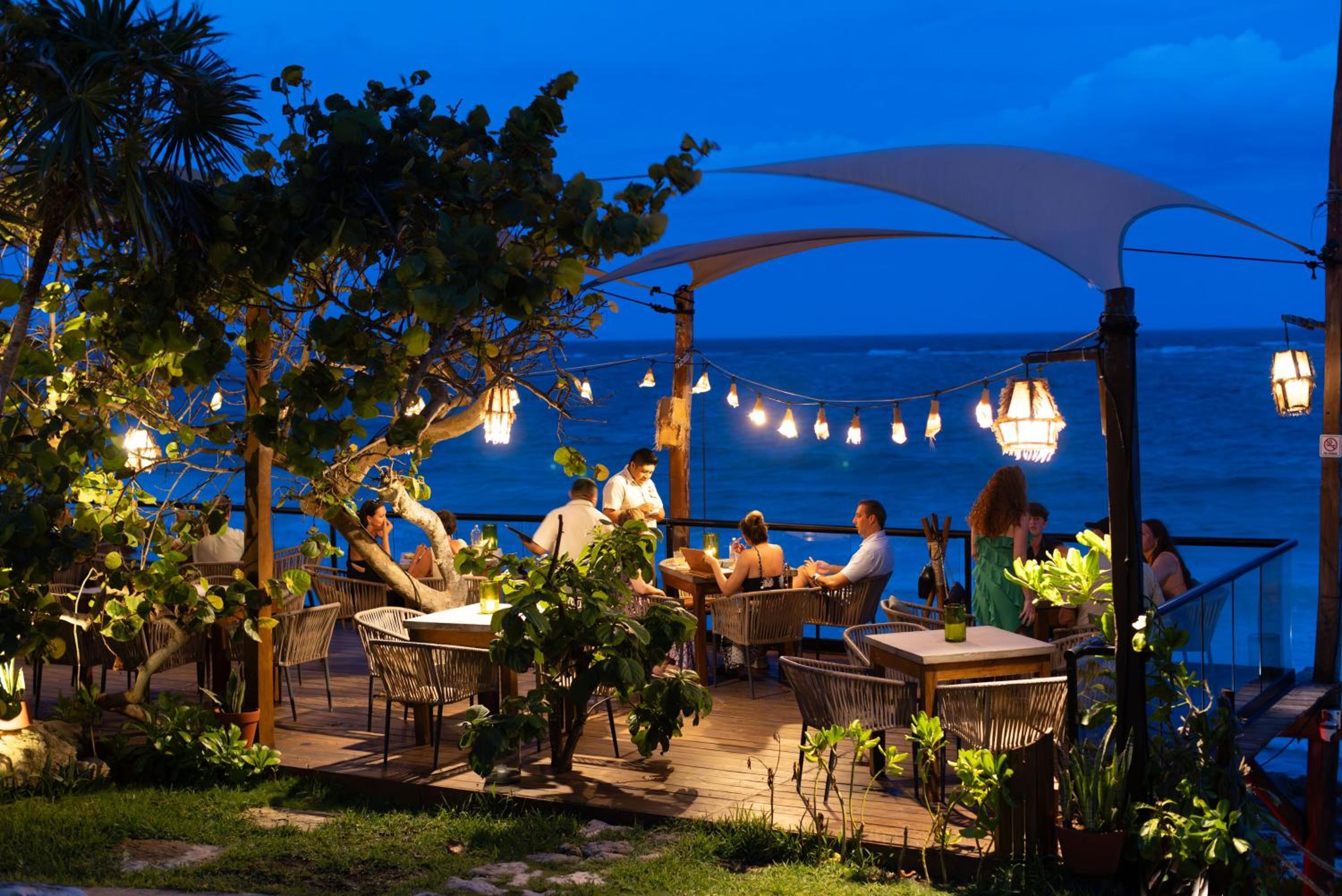 Mezzanine Boutique Hotel-Adults Only - Property Image 46