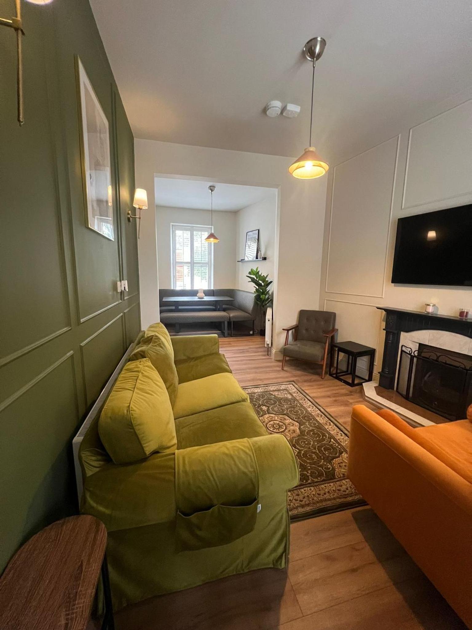 lounge