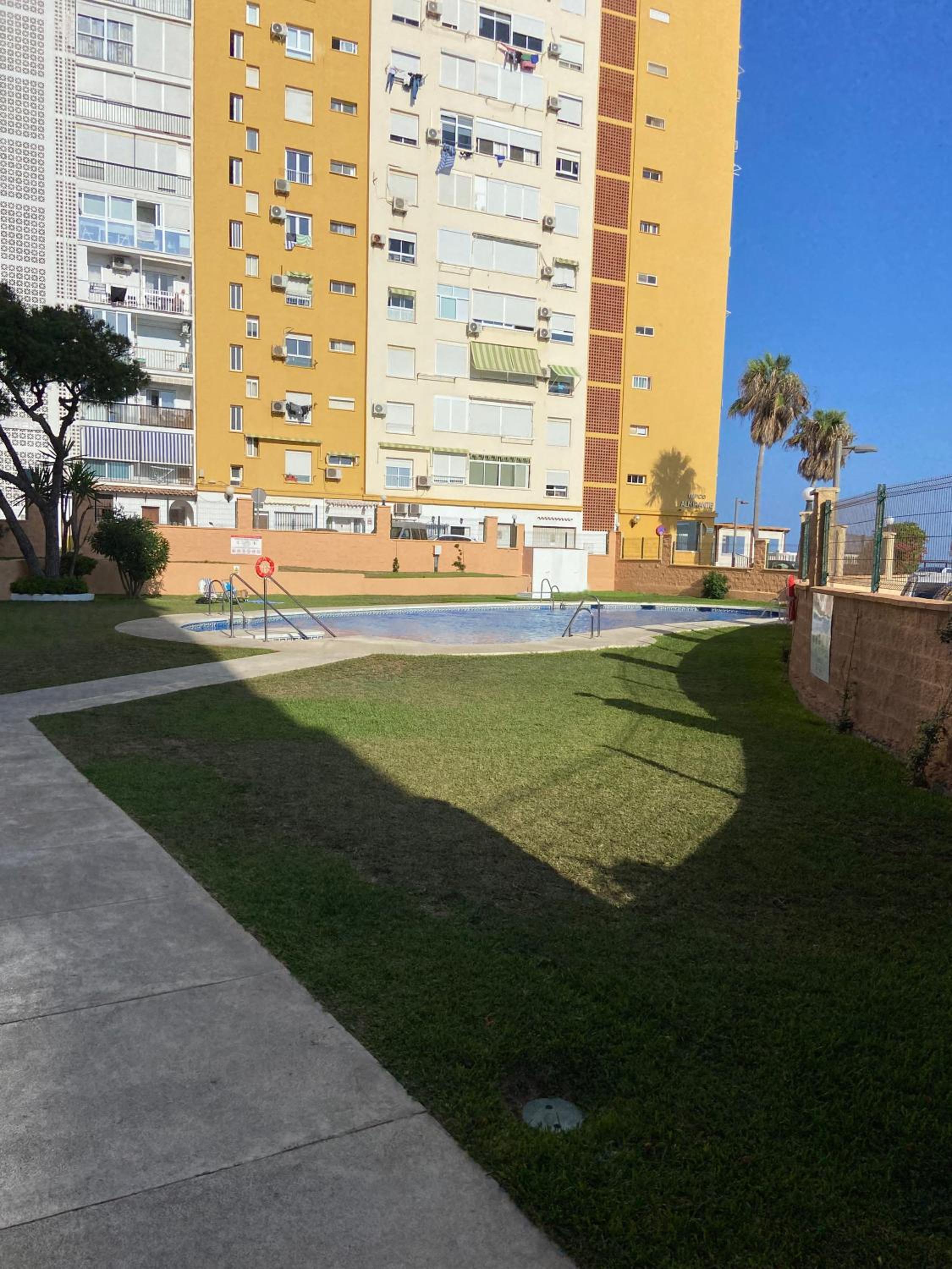 Alhamar Beach