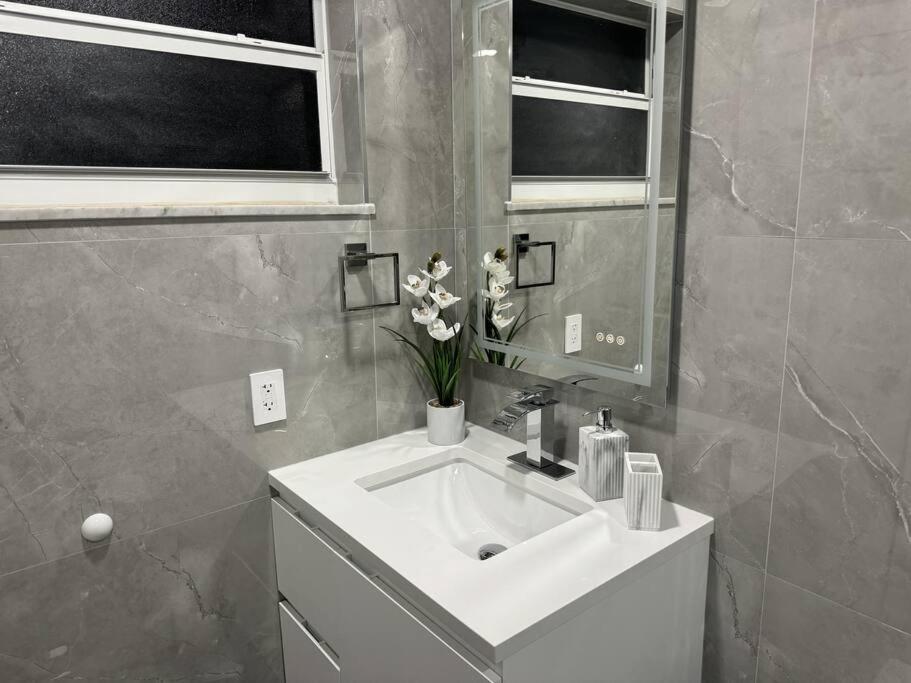 Sunrise Paradise Villa - Property Image 17