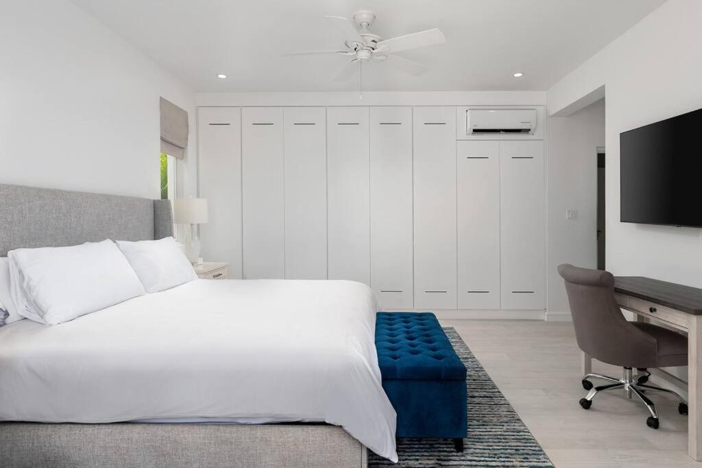 Westmoreland Luxury Villa, Pool, Sea Views, Beach Club Access