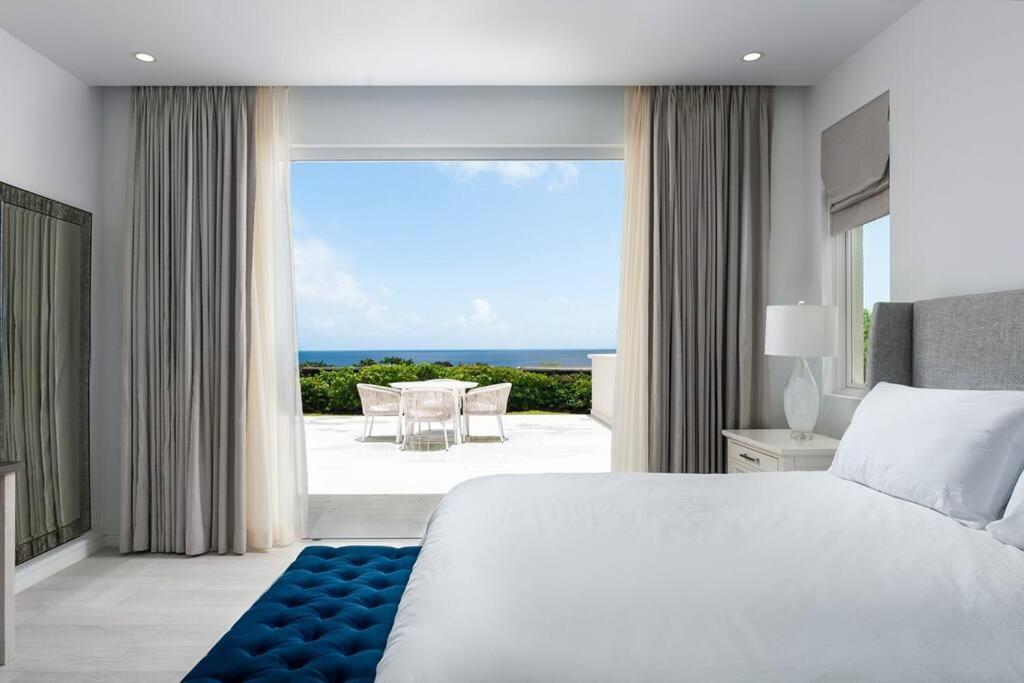 Westmoreland Luxury Villa, Pool, Sea Views, Beach Club Access