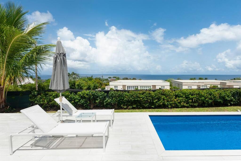 Westmoreland Luxury Villa, Pool, Sea Views, Beach Club Access