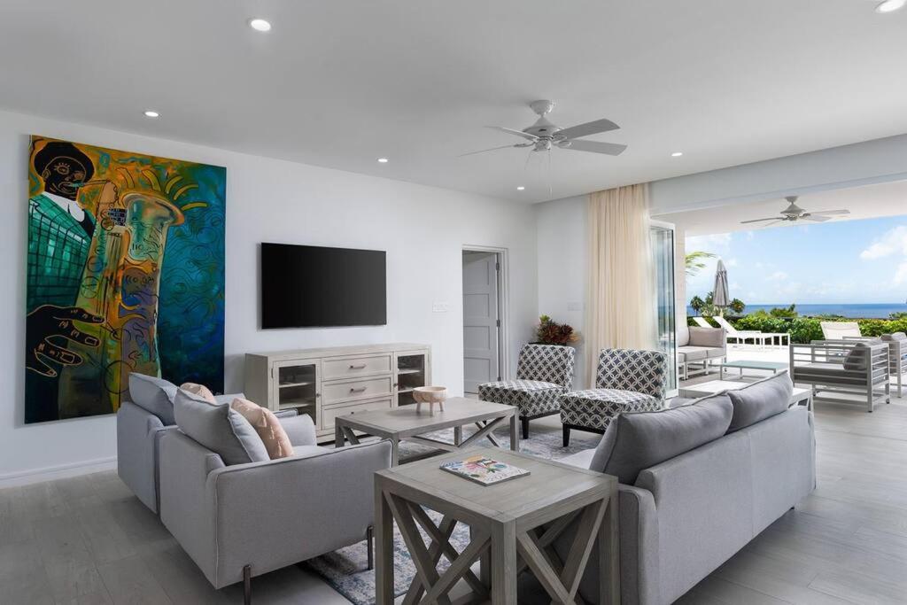 Westmoreland Luxury Villa, Pool, Sea Views, Beach Club Access
