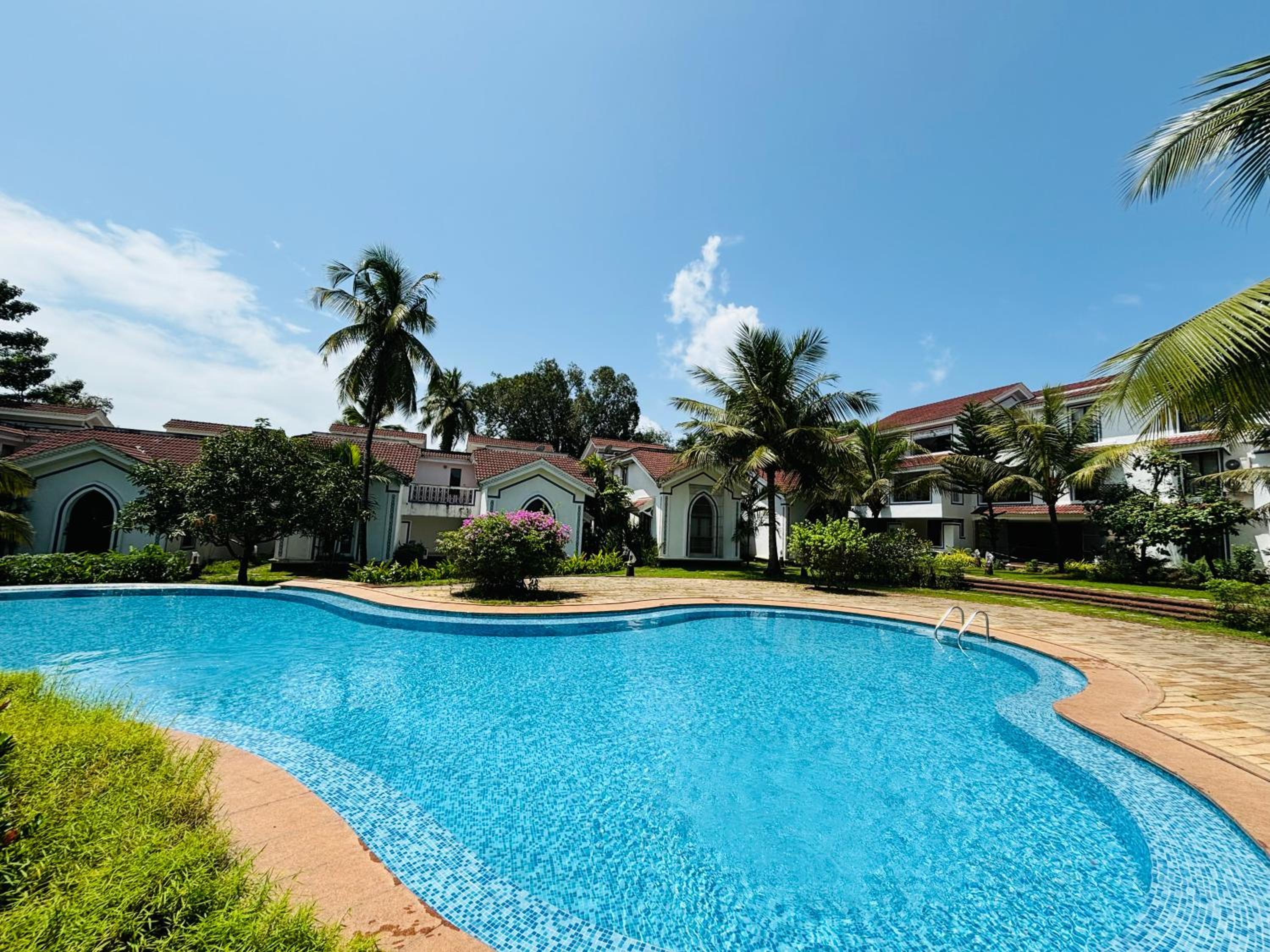 AR APARTMENTS -Siolim view 3