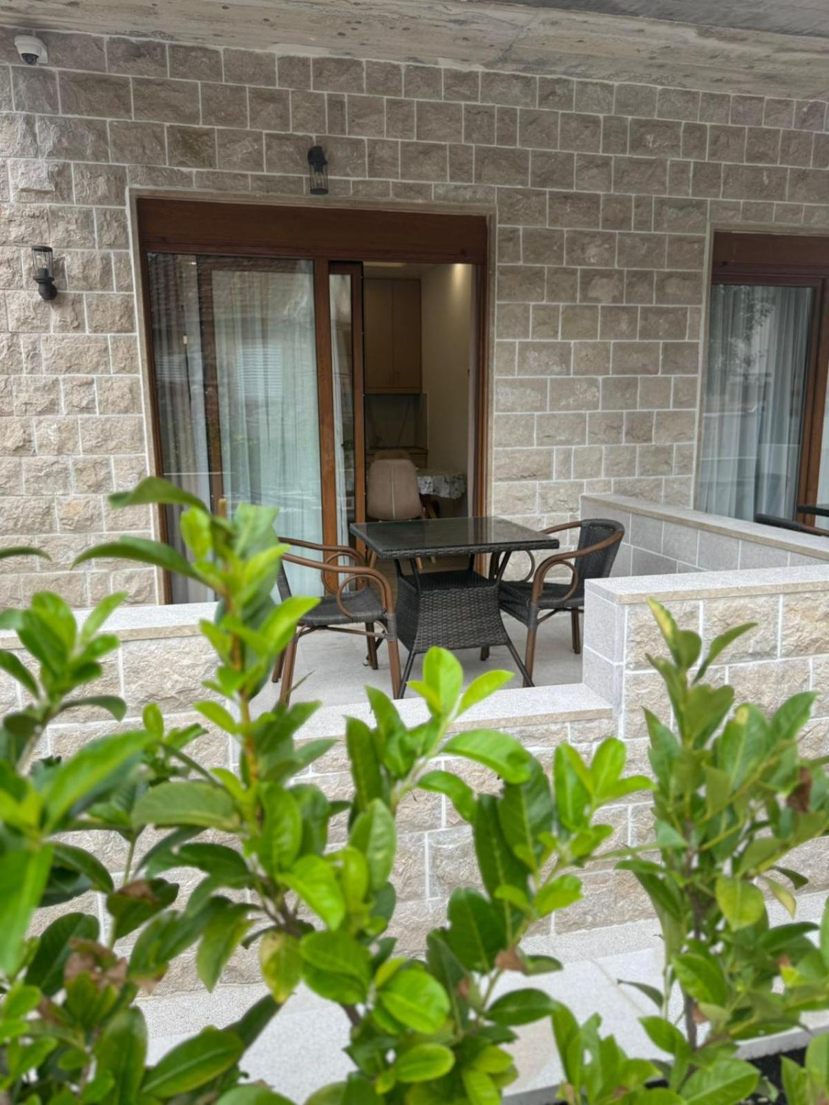 Alex Apartments ,50m from the sea,FREE PRIVATE PARKING