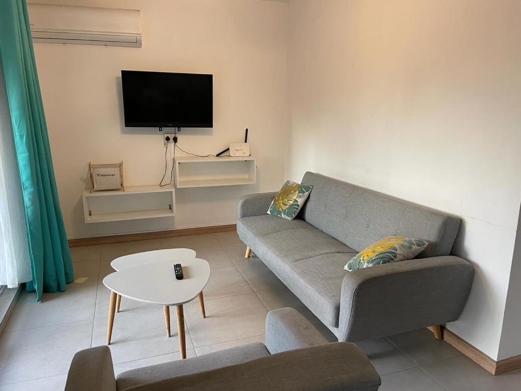 Bel appartement en plein coeur de Grand Baie view 2