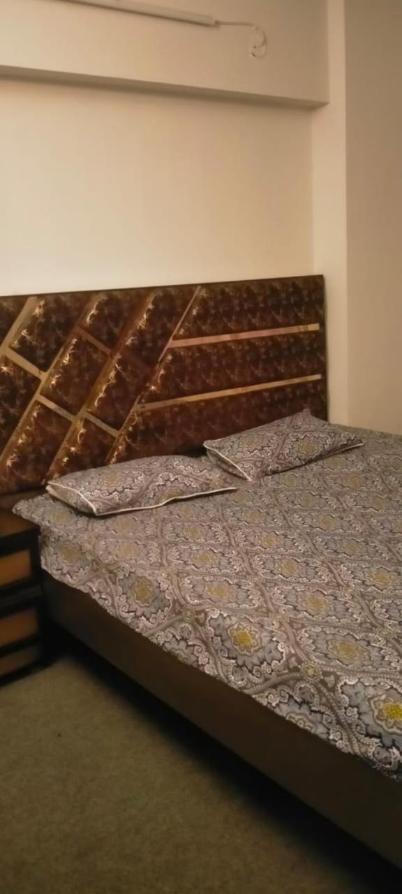 1-bedroom furnished apartment in the heart of Gulberg Green, Islamabad, view 4