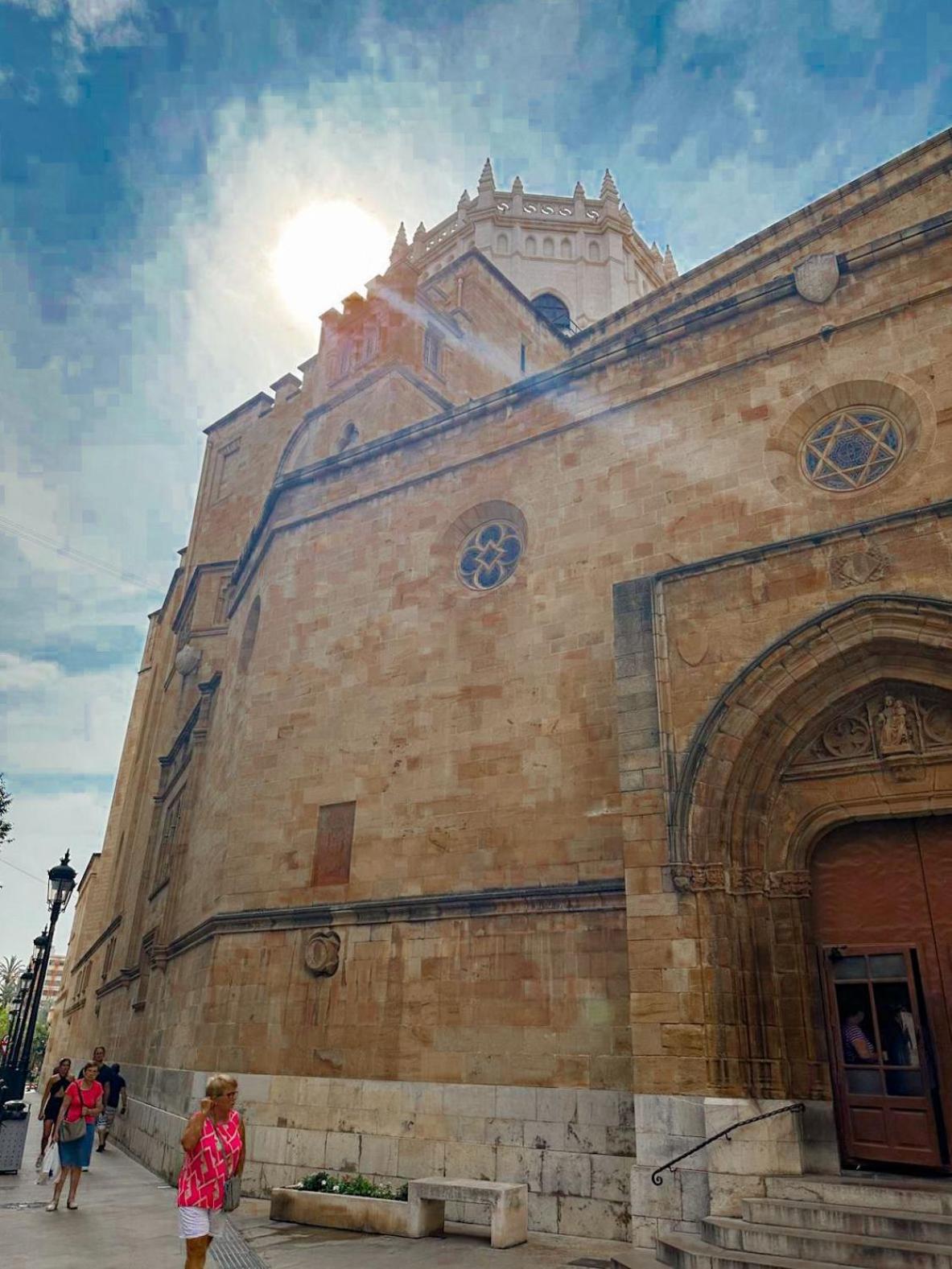 Diyenn Castellón alojamiento y placer
