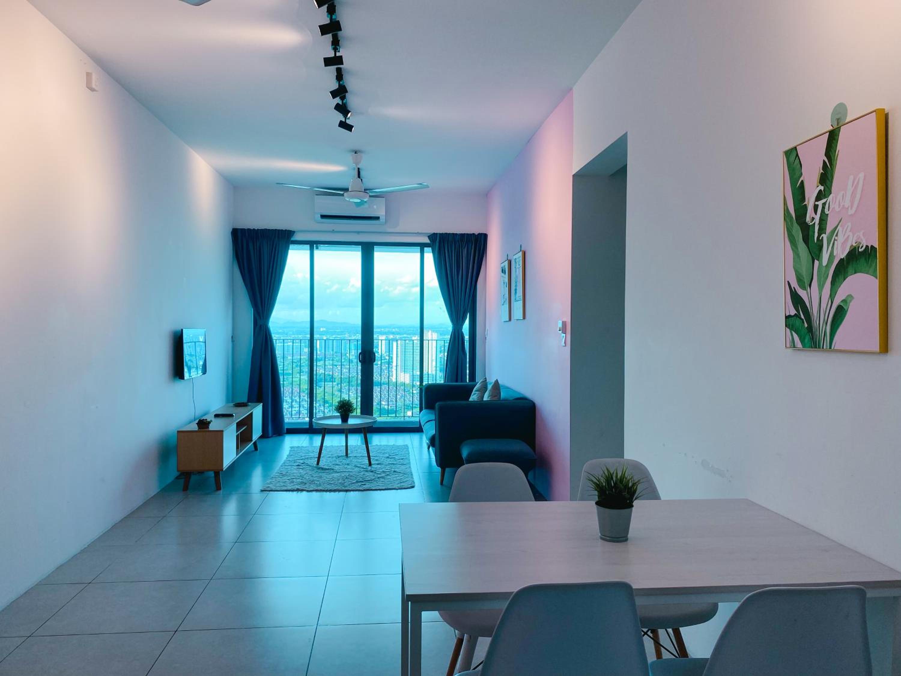 Comfy 3 Bedrooms Apartment