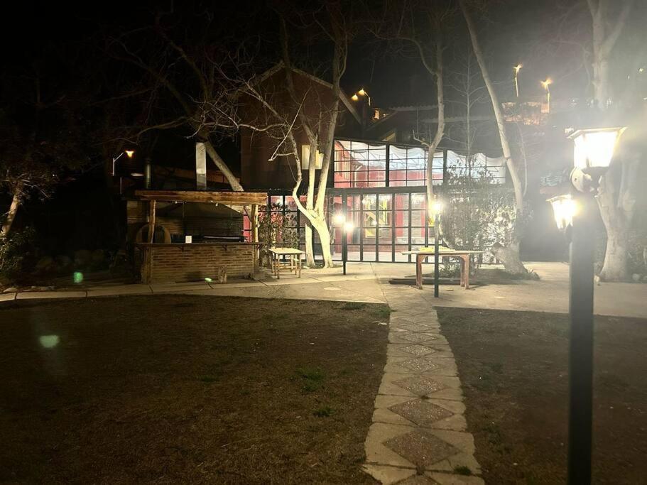 Casona con salón de eventos