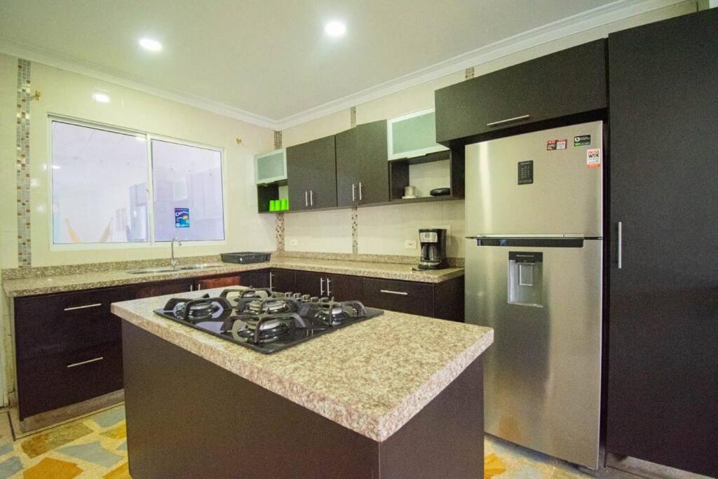 Casa Hermosa para grupos grandes en el Rodadero