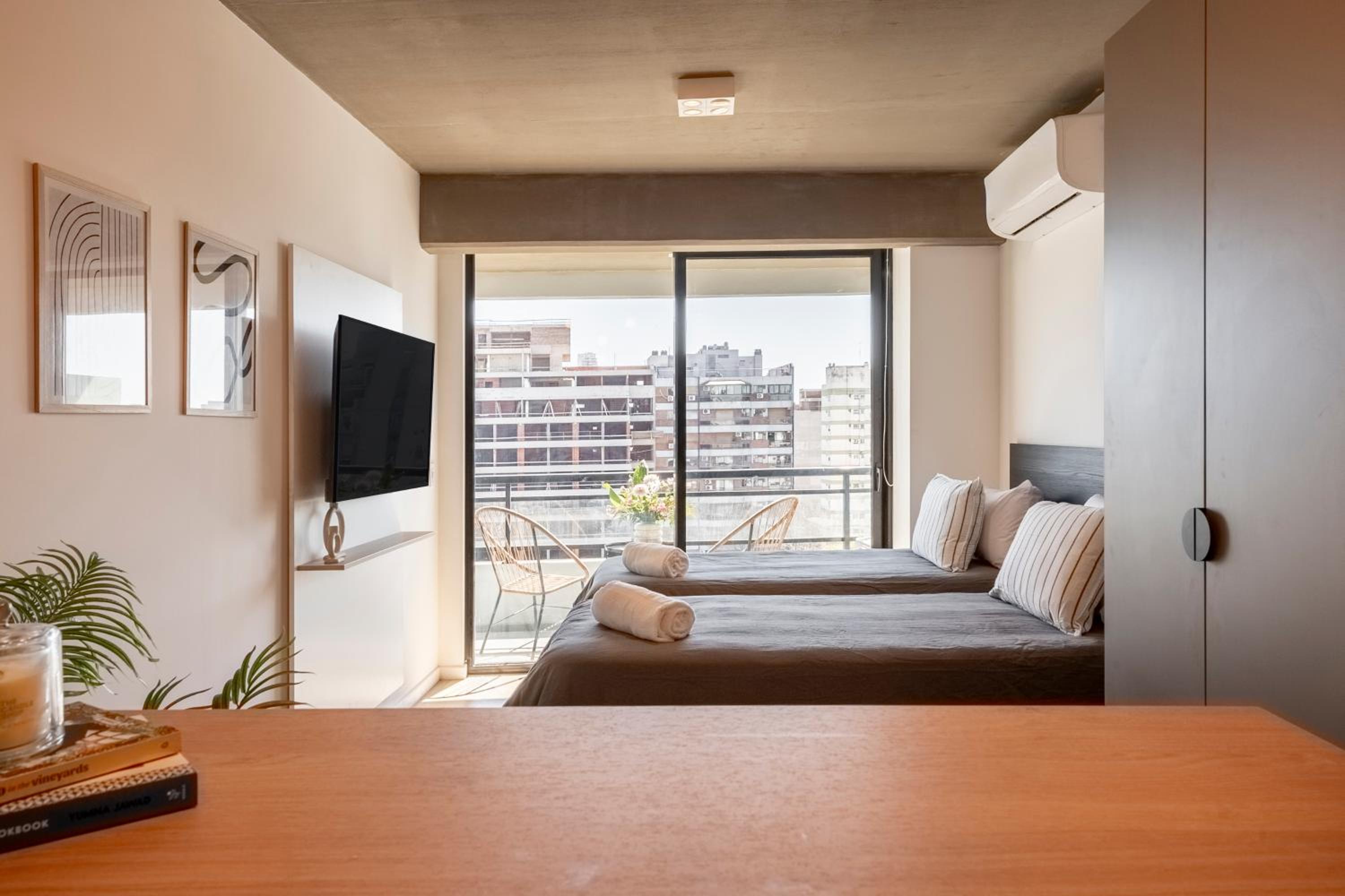 Top Rentals Nuñez