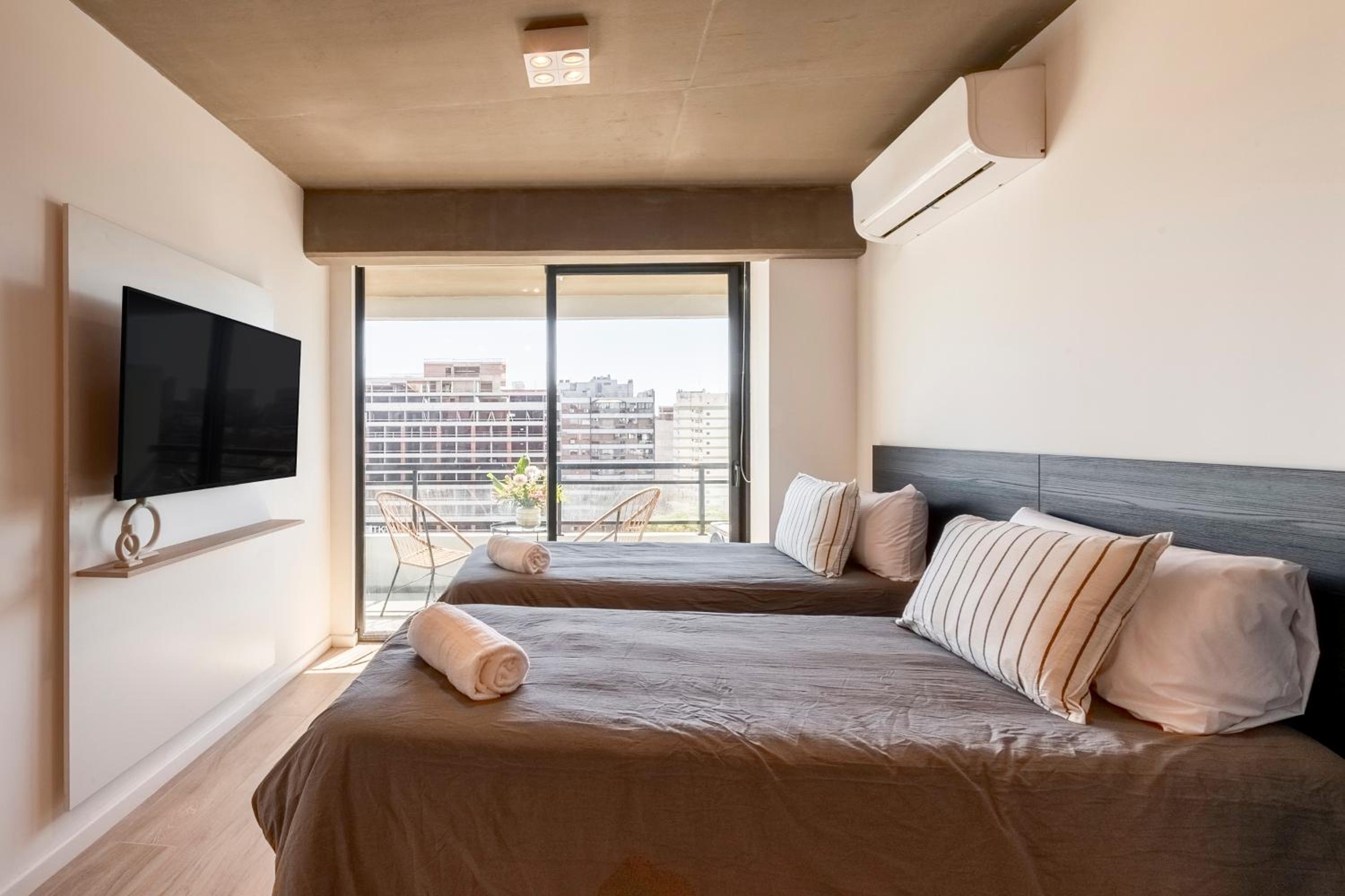 Top Rentals Nuñez