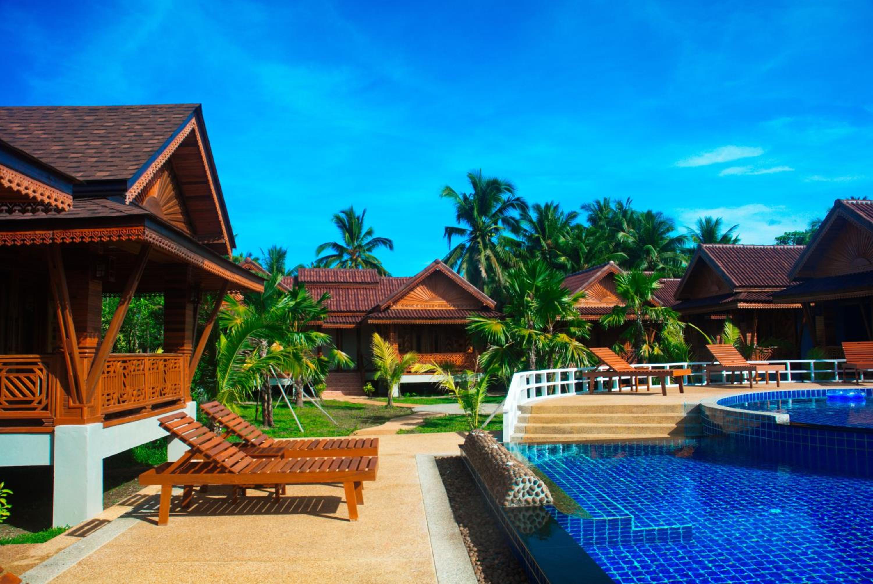 Sangsawan Palace Khaolak Resort