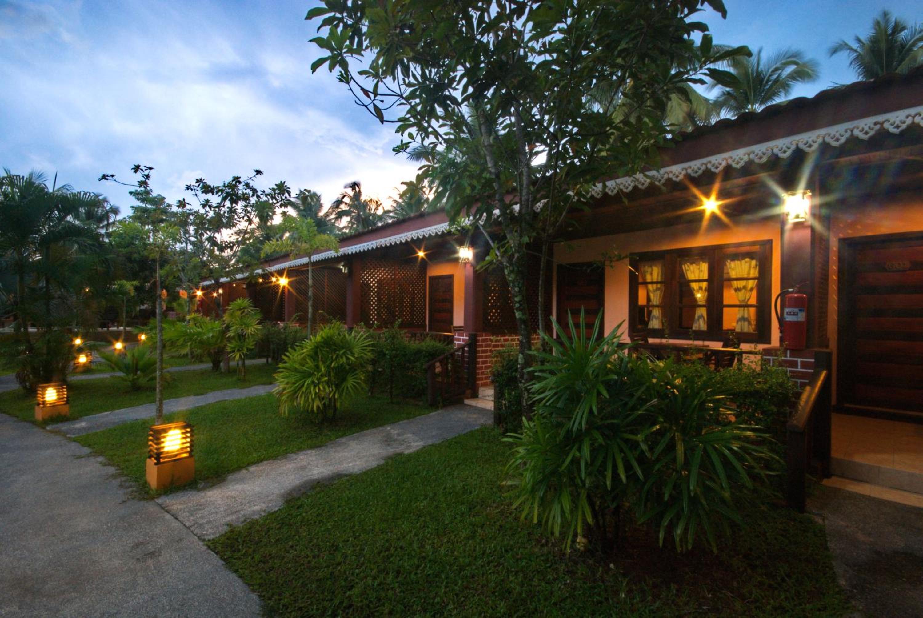 Sangsawan Palace Khaolak Resort