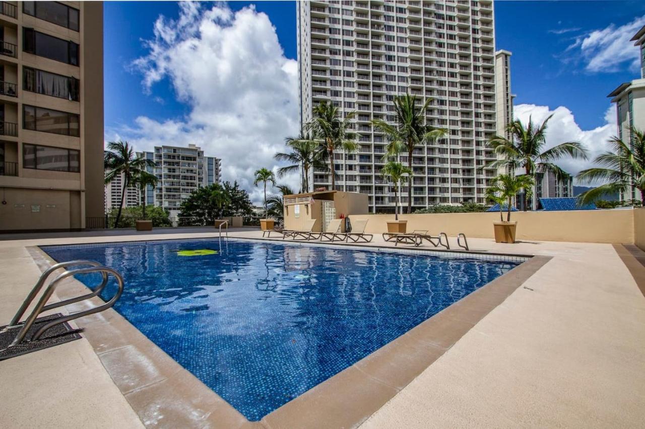 Sunsets at 30thFlr. Oceanview. Free-Parking view 3