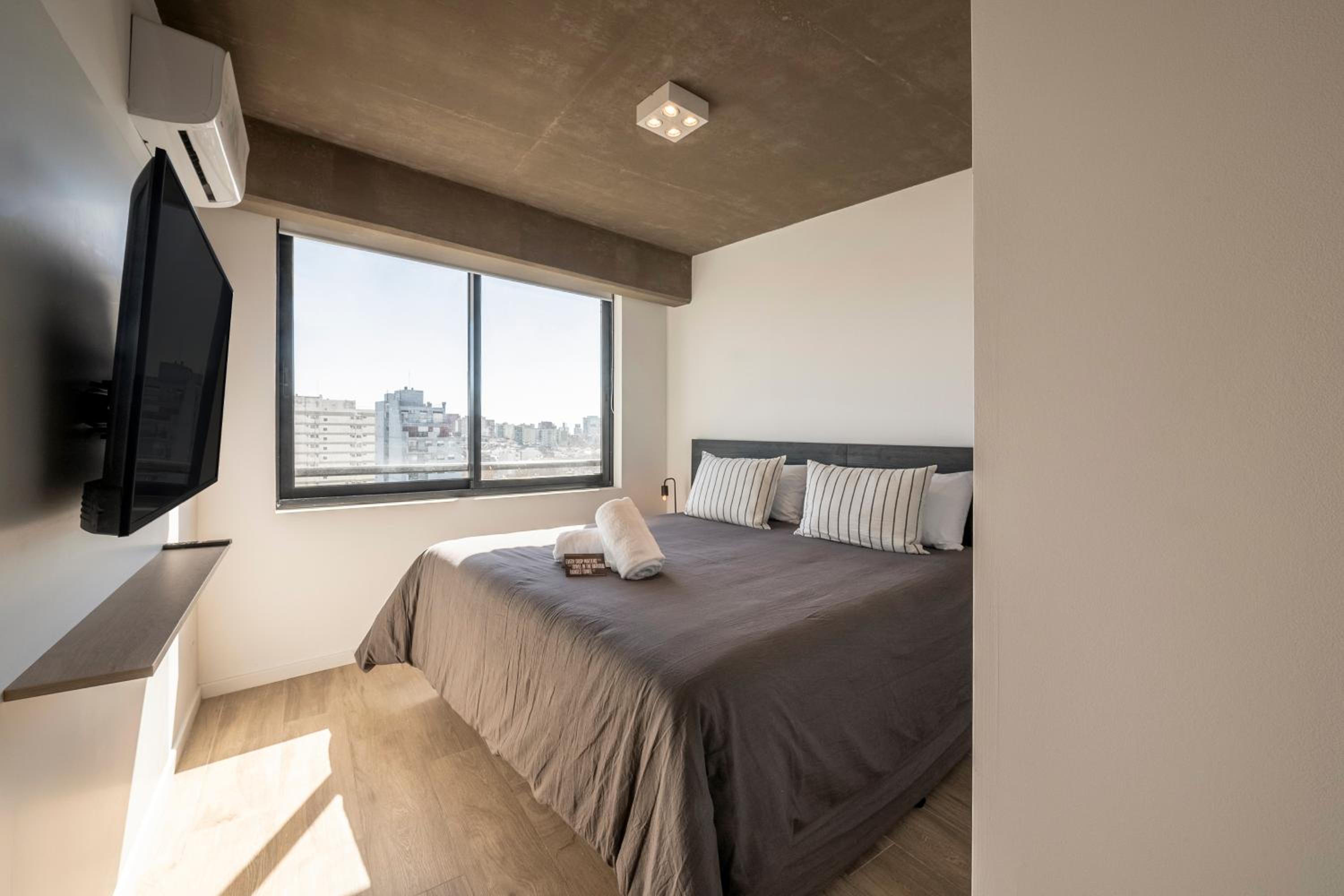 Top Rentals Nuñez