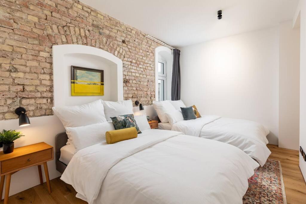 Group Stay Loft Duplex -130sqm- near Antonplatz