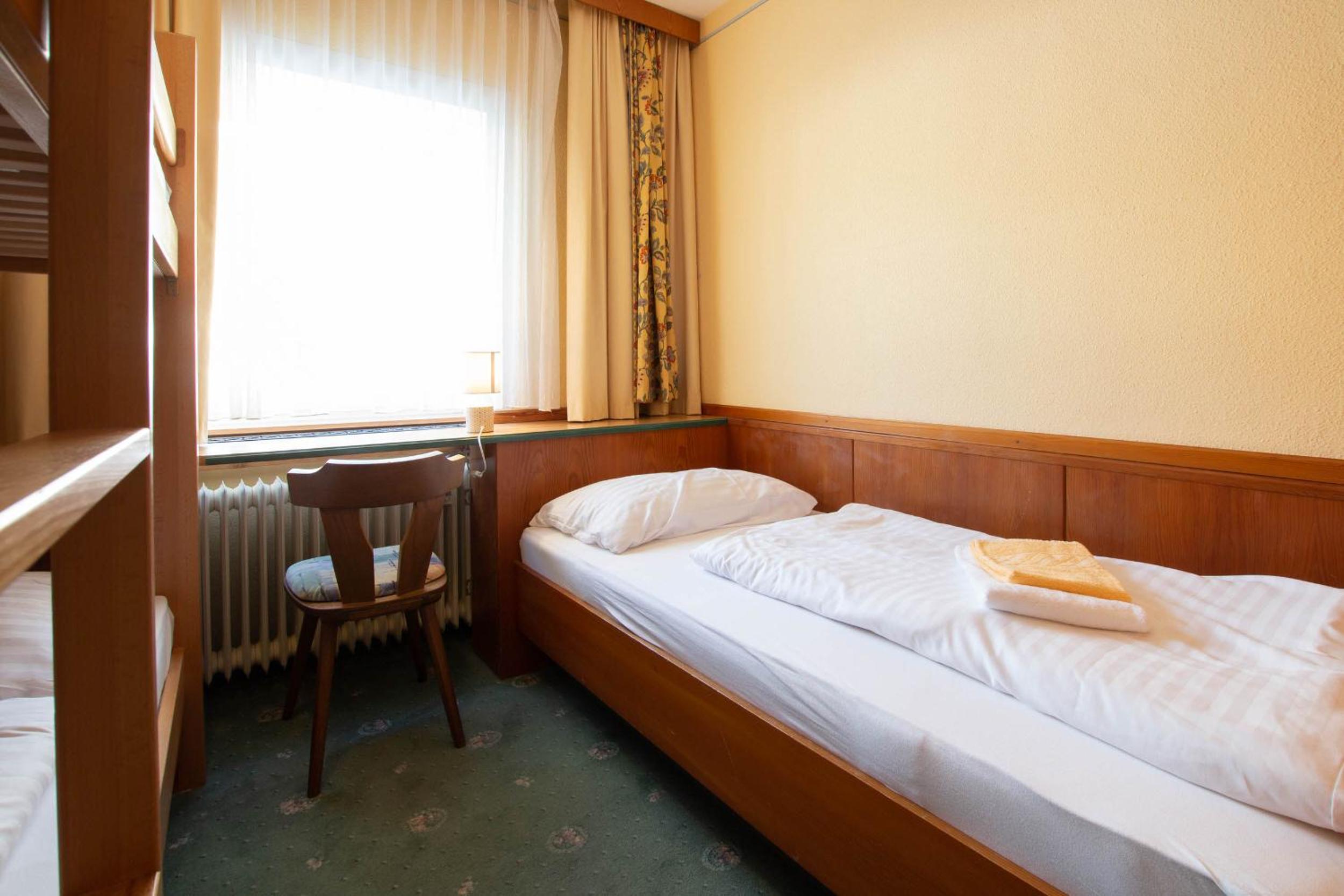 Mountain Hotel & Hostel