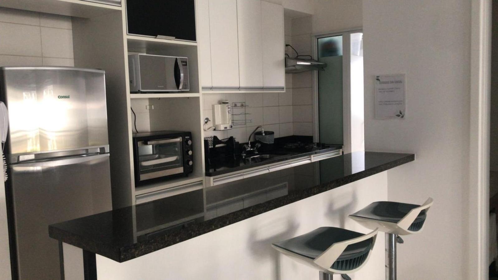 Excelente apto ao lado do Hospital Albert Einstein, Hospital São Luis, Faculdade de Medicina Einstein, Estádio do Morumbi, 80m² e garagem