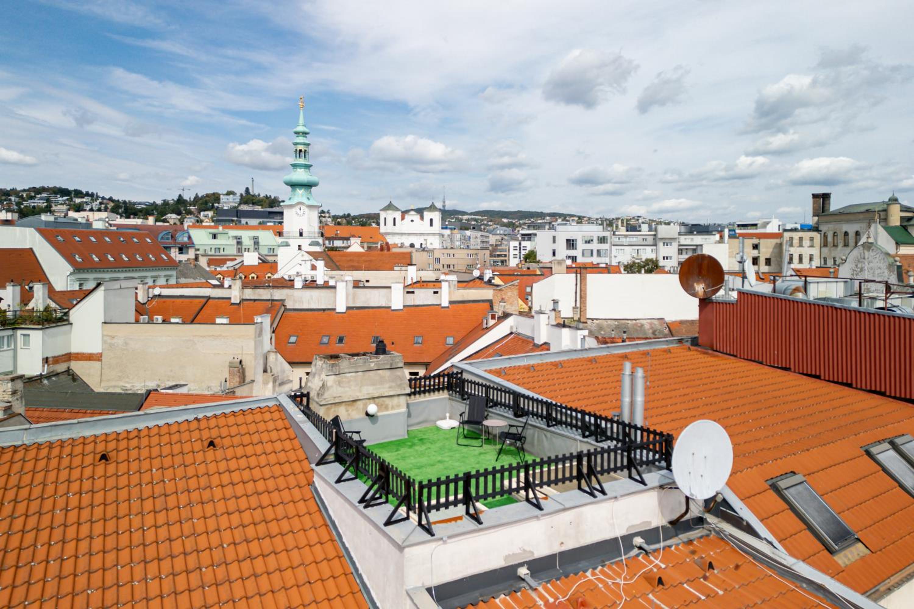 Spacious City Center Bratislava Penthouse & Private Rooftop Terrace view 3