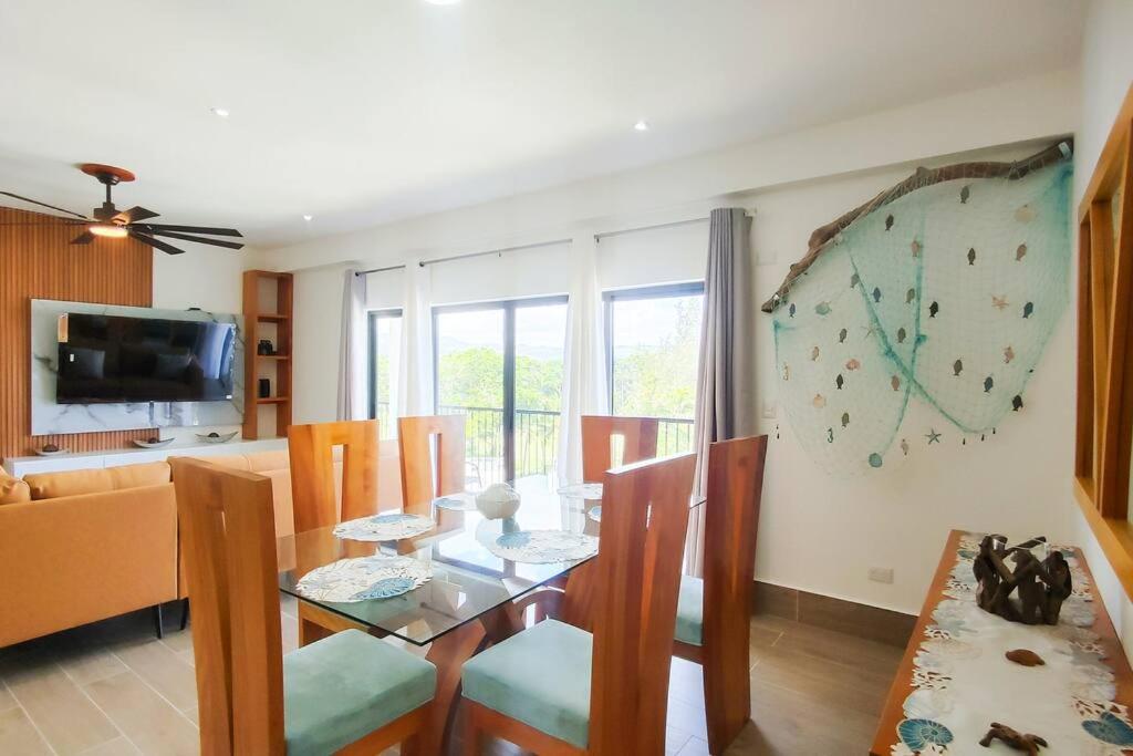 Spacious Overlooking Green One