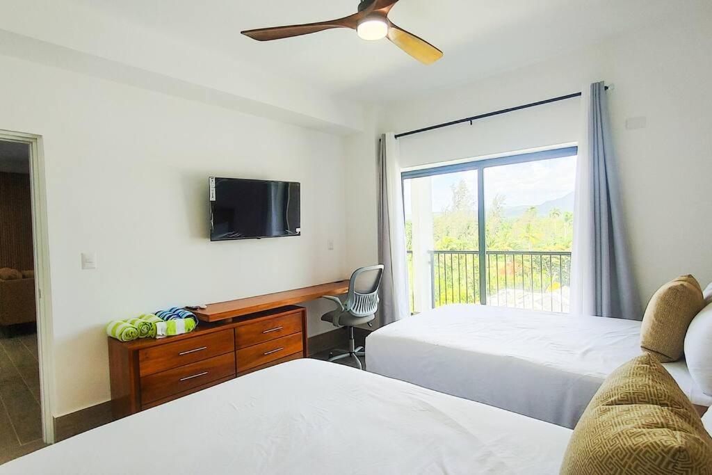 Spacious Overlooking Green One