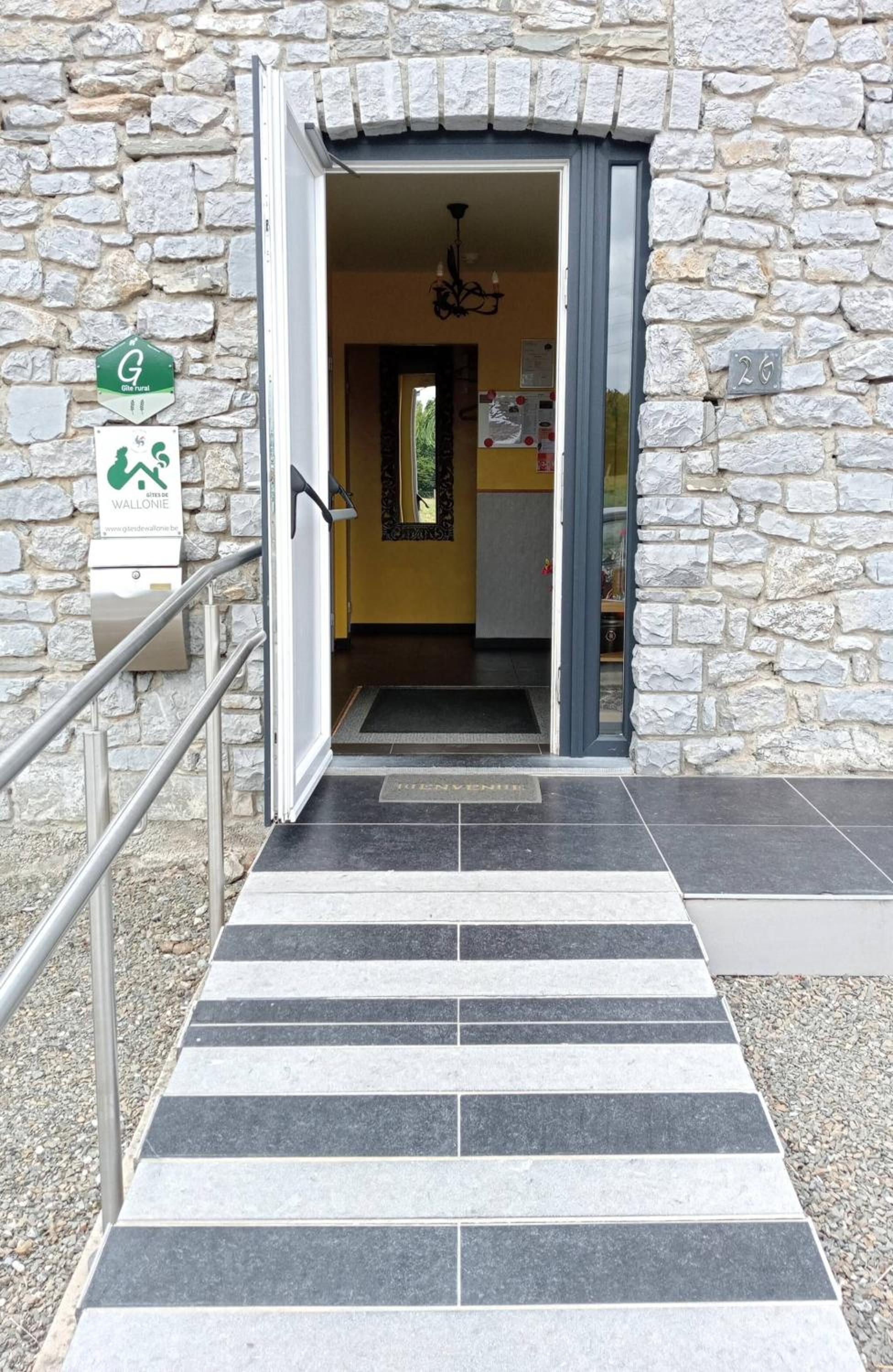 Tranquil Retreat in Hamoir, Belgium - Perfect for Families Friends