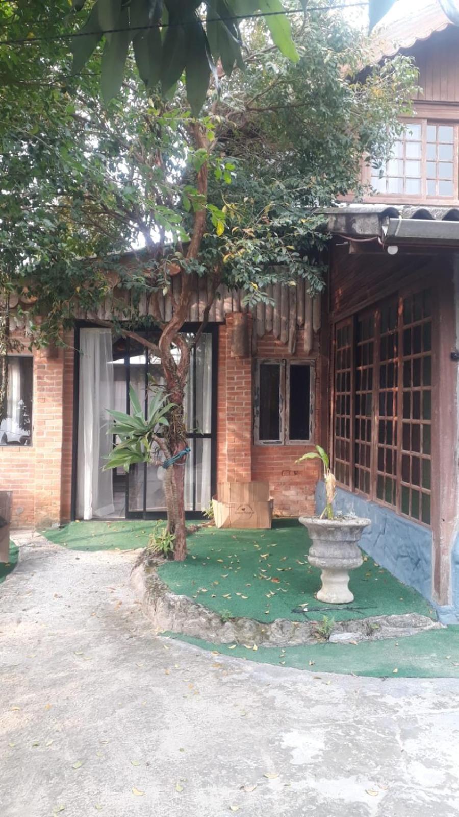 Berto's House HOSTEL